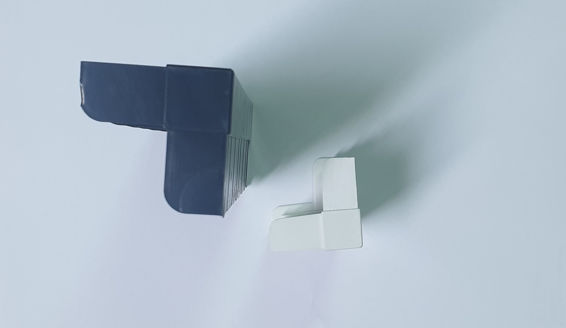 CMN PVC povezovalni kot